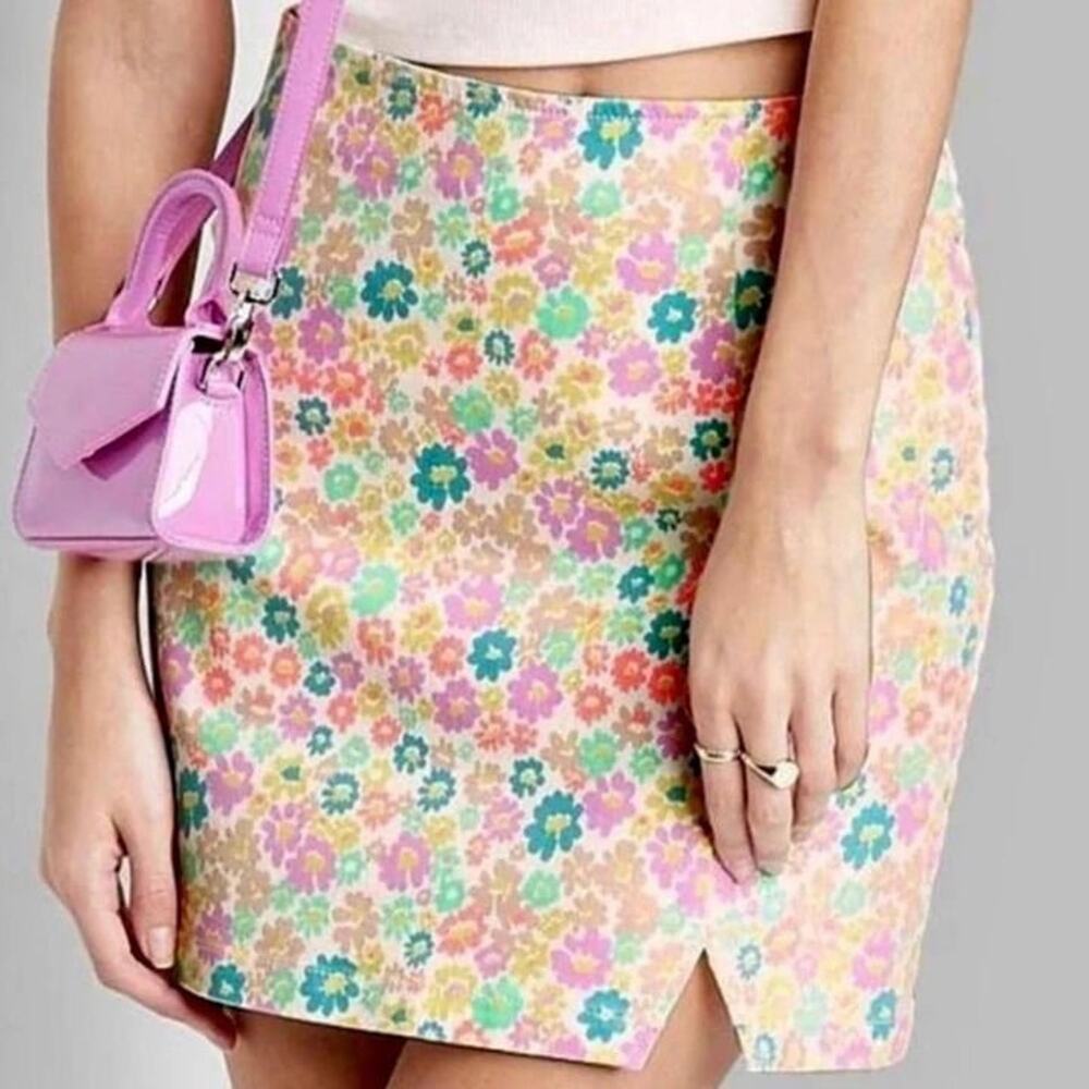 Wild Fable Floral Stretch Mini Skirt Zip Back w/ Slit – Size 00